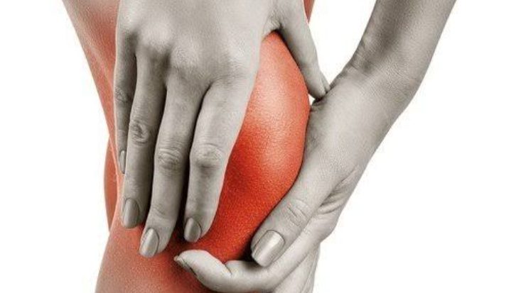 النقرس الكاذب!.. الأعراض والتشخيص والعلاج 2 تشابه أعراض النقرس مع النقرس الكاذب