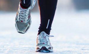 أخطر 7 عادات غير صحية بعد تناول الطعام 4 عادات غير صحية بعد تناول الطعام