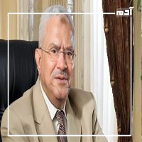 محمود العربي.. رجل الصناعة والتجارة والخير 1 نشأة محمود العربي وبداية حياته العملية