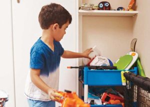 كيف تنشئ طفلا مسئولا في 8 خطوات؟ 3 طفلا مسئولا