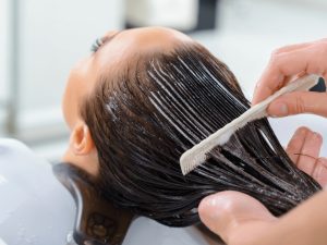 تعرف على أشهر فوائد زيت جوز الهند للشعر 2022 4 فوائد زيت جوز الهند للشعر