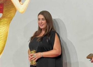 فيلم السباحتان2022.. رواية الأب الذي حقق حلمه من خلال بناته 4 كندا علوش