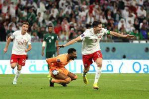 ملخص الجولة الثانية من كأس العالم 2022.. قطر تودع.. صحوة إفريقية 6 مباراة بولندا والسعودية