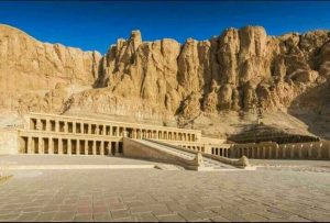 مدينة التاريخ.. إليك أجمل 17 مكانا من الأماكن السياحية في الأقصر 2 وادي الملوك والملكات