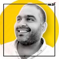 الشهرة الرقمية.. كيف يبني البلوجرز واليوتيوبرز جمهورا ويحققون أرباحا ضخمة؟ 7 ناصر حكاية
