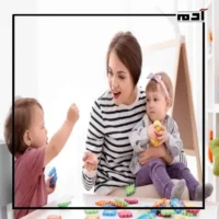 أفضل مجالات عمل للمرأة.. الفرص المتاحة التي تضمن نجاحك 2 رعاية الأطفال