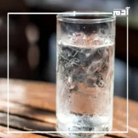 القوة الخفية للأعشاب.. مشروبات سحرية لحرق الدهون وإنقاص الوزن 3 الماء المثلج