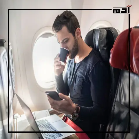 لضمان رحلة ممتعة.. 6 مشروبات تجنب تناولها على متن الطائرة