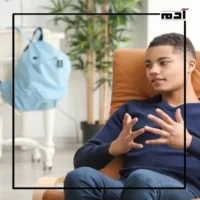 هرمونات المراهقة.. المفتاح لفهم تقلبات مشاعر وسلوك الشباب 3 تحديات ومخاوف هرمونات المراهقة
