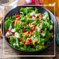 من المطبخ إلى المائدة.. عجة القرنبيط وسلطة الجرجير الصحية خطوة بخطوة 2 كيفية عمل سلطة الجرجير الصحية؟