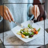 كيف يمكننا تقليل استهلاك الوجبات السريعة وتقليل تأثير المواد الحافظة؟ 3 كيفية بناء نظام غذائي صحي بعيدًا عن الوجبات السريعة؟
